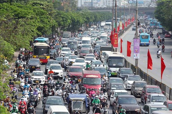 Hà Nội tổng kiểm tra hành lang an toàn đường bộ sau vụ cháy gầm cầu Vĩnh Tuy