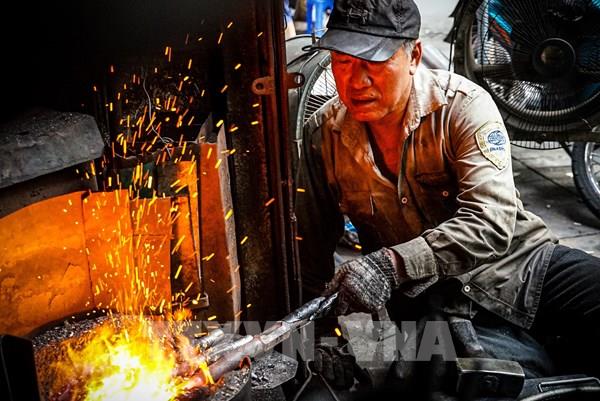 Người cuối cùng giữ lửa bễ rèn ở phố cổ Hà Nội