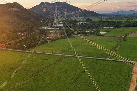 Đóng điện đường dây 500kV Quảng Trạch – Quỳnh Lưu: Thông toàn tuyến đường dây 500kV mạch 3