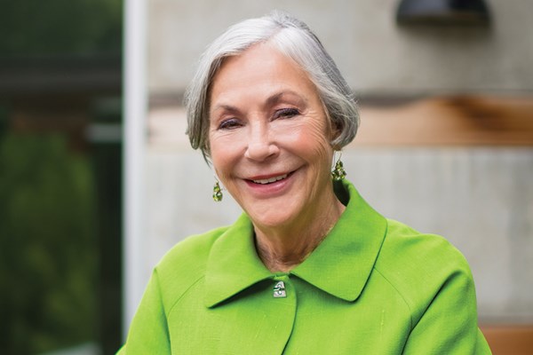 Vị trí nữ tỷ phú giàu nhất thế giới đổi chủ