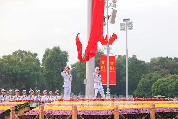 Nghi lễ thượng cờ mừng 79 năm Quốc khánh 2-9