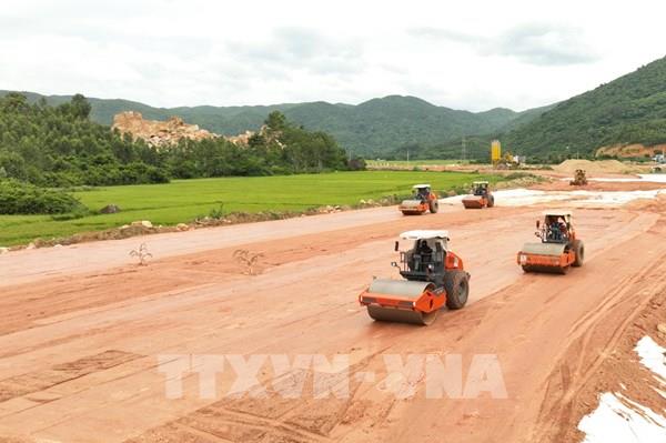 Thi công cao tốc Bắc – Nam qua Phú Yên xuyên nghỉ lễ