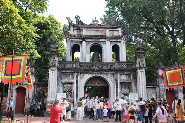 Phụ nữ Thủ đô tự chủ, sáng tạo và bứt phá trong chuyển đổi số