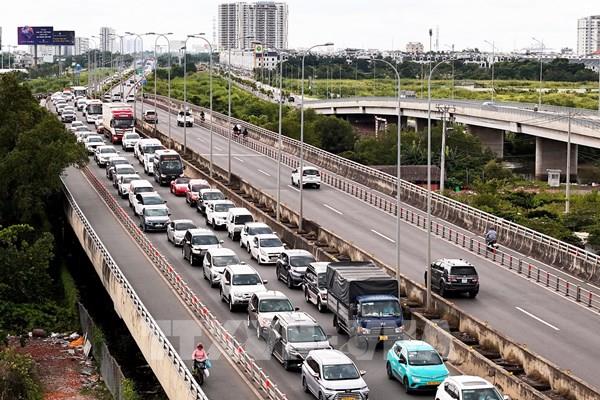 Ngày cuối cùng kỳ nghỉ Tết, cao tốc Phan Thiết – Dầu Giây quá tải