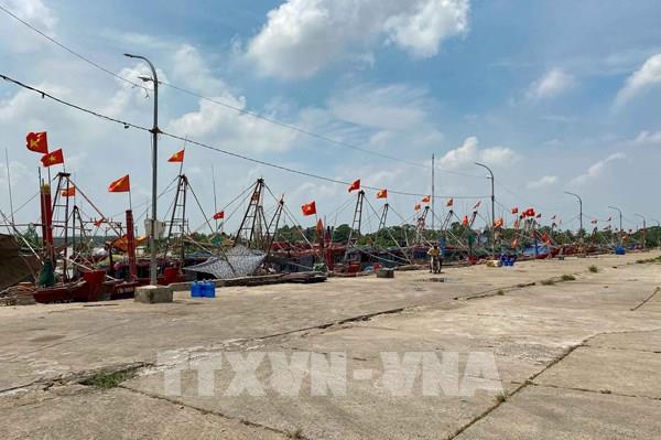 Bão số 3: Vùng gần tâm bão gió mạnh cấp 10-11, giật cấp 13