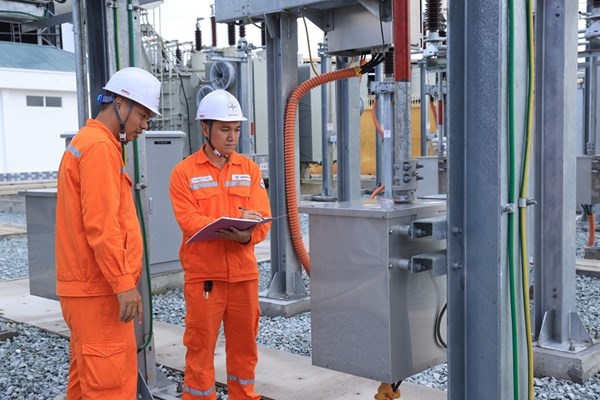 Ngành điện sẵn sàng ứng phó bão số 3