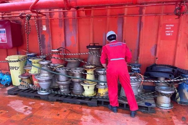 Ngành dầu khí ứng phó với bão số 3