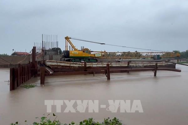 Bão số 3 Yagi: Thanh Hóa phòng, chống sạt lở đê sông Càn