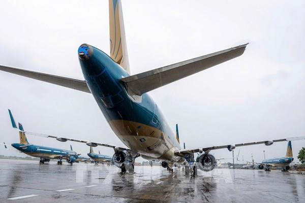 Khoảng 120 chuyến bay bị ảnh hưởng do bão số 3