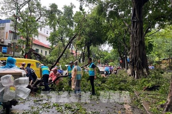 Hà Nội khẩn trương dọn dẹp chướng ngại vật để phương tiện lưu thông
