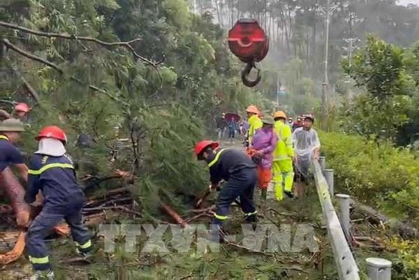 Tập trung khắc phục hậu quả, hỗ trợ người dân bị thiệt hại do bão số 3