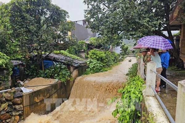 Lào Cai: Sạt lở đất đá khiến 17 người thương vong và mất tích