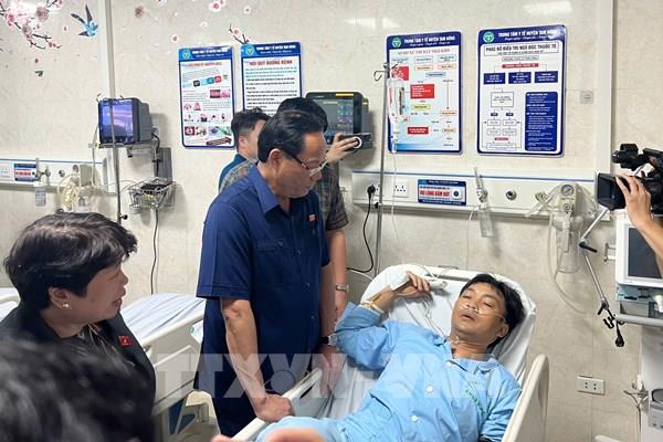 Vụ sập cầu Phong Châu ở Phú Thọ: Đảm bảo an toàn cho lực lượng tìm kiếm