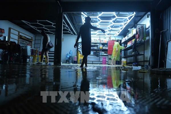 Nước sông Hồng tại Hà Nội dâng cao nguy cơ gây ngập tại những vùng trũng thấp