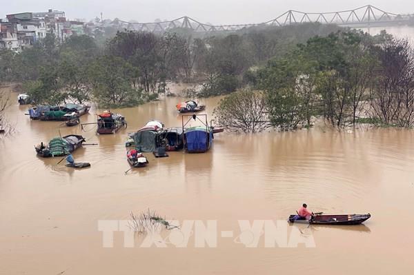Lũ lên cao gây ngập lụt, cảnh báo cấp độ rủi ro thiên tai do lũ tại Hà Nội ở cấp 2