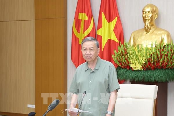 Tổng Bí thư, Chủ tịch nước Tô Lâm kiểm tra và thăm hỏi nhân dân vùng lụt, bão tỉnh Phú Thọ