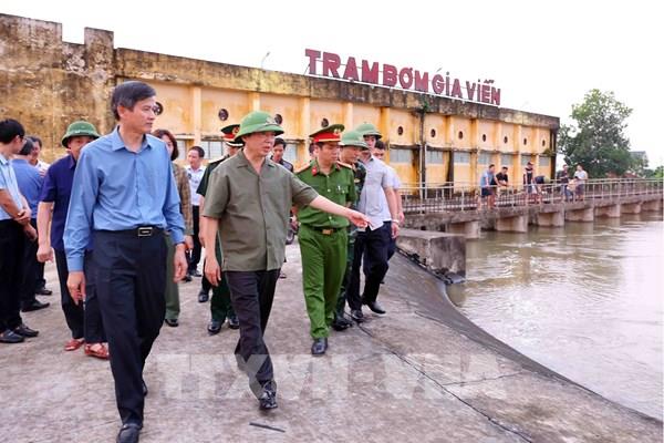 Phó Thủ tướng Trần Hồng Hà: Sẵn sàng mọi phương án thoát lũ sông Hoàng Long, Ninh Bình
