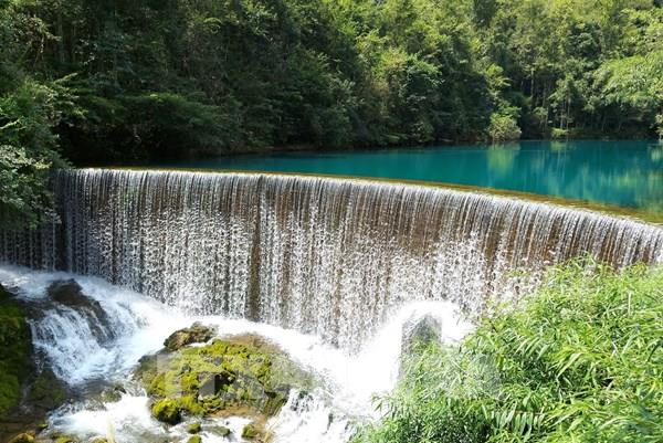 Tiểu Thất Khổng – Viên ngọc lục bảo giữa núi rừng Quý Châu (Trung Quốc)