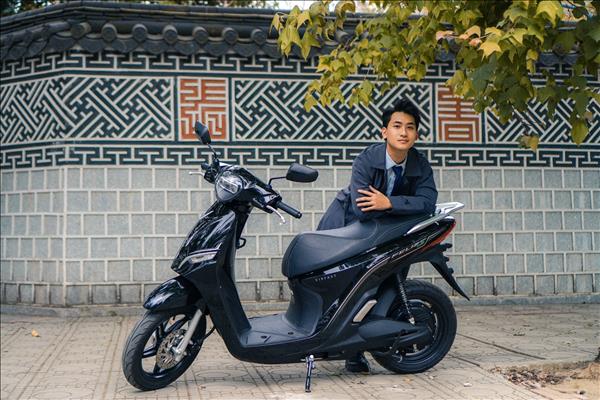 Vì sao xe máy điện VinFast ngày càng hút giới trẻ?