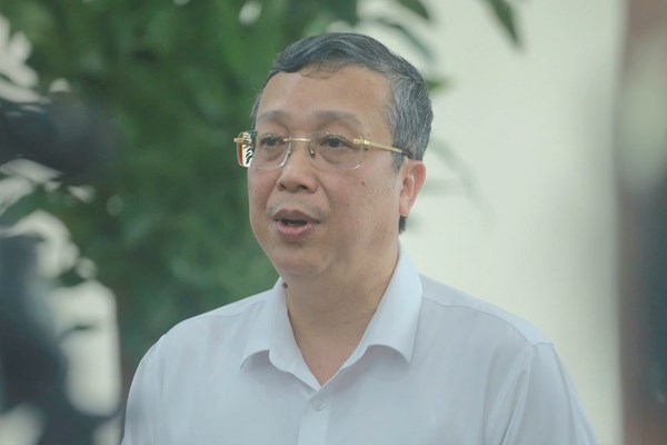 Thứ trưởng Hoàng Trung: Đáp ứng đủ giống cây trồng để khôi phục sản xuất sau bão, lũ