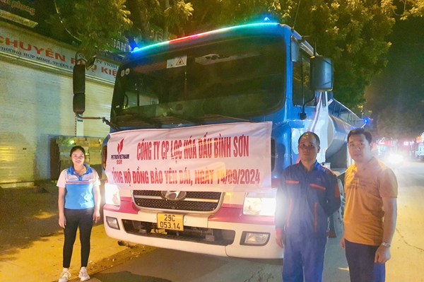 BSR hỗ trợ các tỉnh phía Bắc bị bão lũ hơn 93.000 lít xăng dầu 