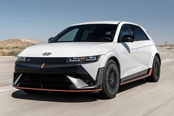 Hyundai Motor ra mắt phiên bản nâng cấp Ioniq 5N có thể trượt ngang