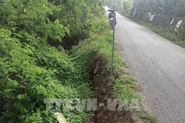 An Giang khắc phục sạt lở bờ kênh Cỏ Lau