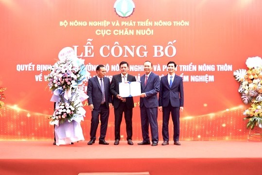 Ra mắt Trung tâm Khảo nghiệm, kiểm nghiệm và Kiểm định chăn nuôi Trung ương I