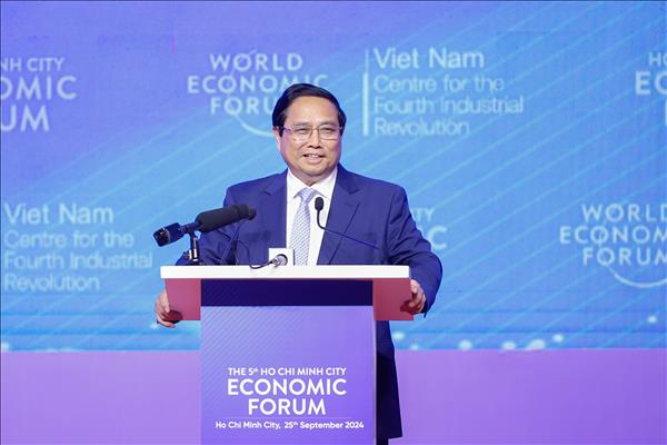 Thủ tướng: TPHCM gánh vác trọng trách và sứ mệnh trong chuyển đổi công nghiệp