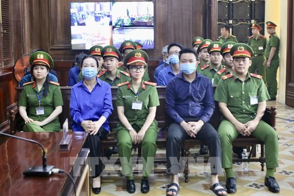 Xét xử vụ án Vạn Thịnh Phát giai đoạn 2: Xét hỏi, làm rõ về vật chứng, tài sản trong vụ án