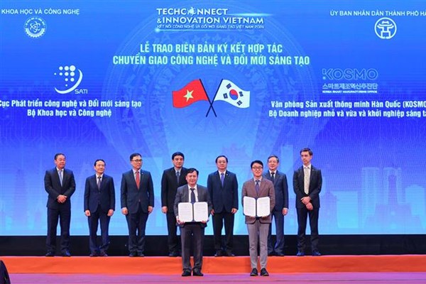 Khai mạc sự kiện “Kết nối công nghệ và Đổi mới sáng tạo Việt Nam năm 2024”