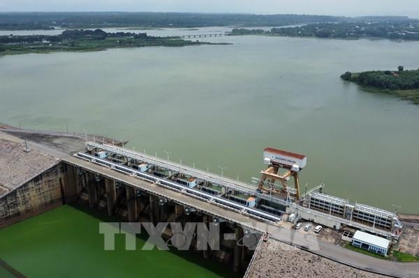 Trong 3 ngày, thủy điện Trị An tăng gấp 6 lần lưu lượng xả lũ