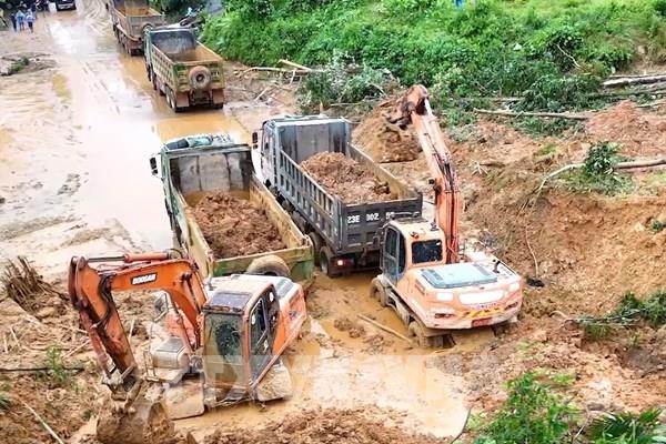 Vụ sạt lở nghiêm trọng tại Hà Giang: Tìm thấy thêm một nạn nhân nam
