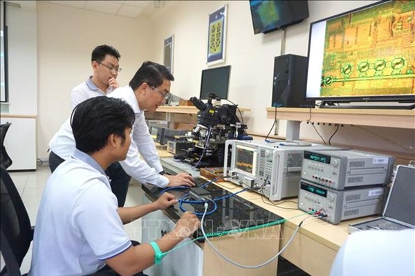 Hà Nội thí điểm hệ thống đa kênh hỗ trợ doanh nghiệp 