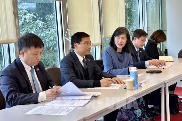 Pháp sẵn sàng hỗ trợ vốn vay cho Việt Nam phát triển đường sắt cao tốc