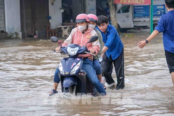 Xuất hiện đợt triều cường mới ở ven biển Đông Nam Bộ