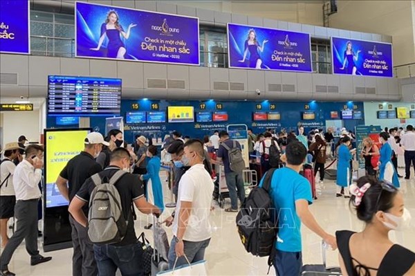 Sản lượng khách tăng cao, Cục Hàng không khuyến cáo hạn chế chậm, huỷ chuyến bay