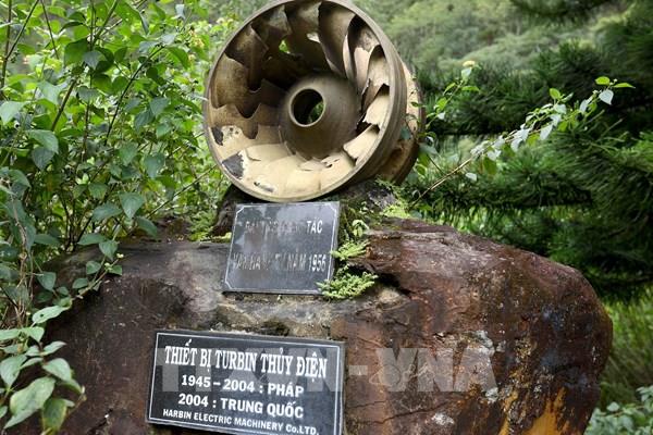 Cận cảnh công trình thủy điện đầu tiên của Việt Nam