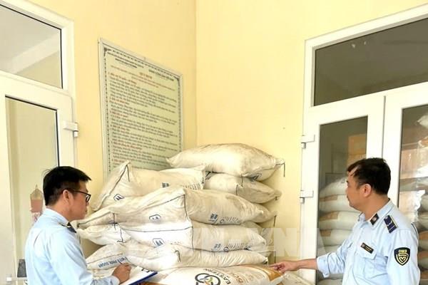 Phát hiện, xử lý 250 vụ buôn lậu, gian lận thương mại