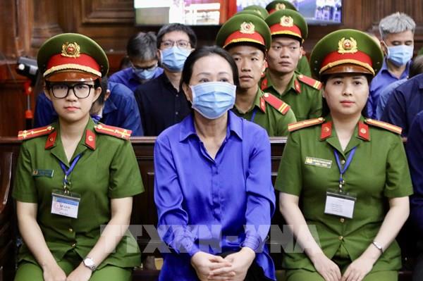 Xét xử vụ án Vạn Thịnh Phát giai đoạn 2: Bị cáo Trương Mỹ Lan nhận án tù chung thân