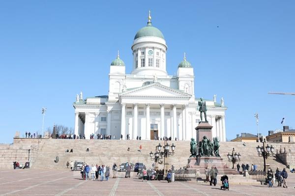  Độc đáo kiến trúc Nhà thờ trắng Helsinki, Phần Lan