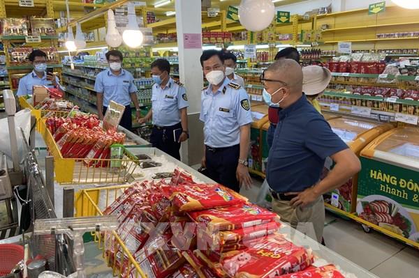 Tp.Hồ Chí Minh tăng cường kiểm tra hàng giả, hàng nhái dịp cuối năm