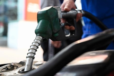 Một doanh nghiệp bị thu hồi Giấy xác nhận làm thương nhân phân phối xăng dầu