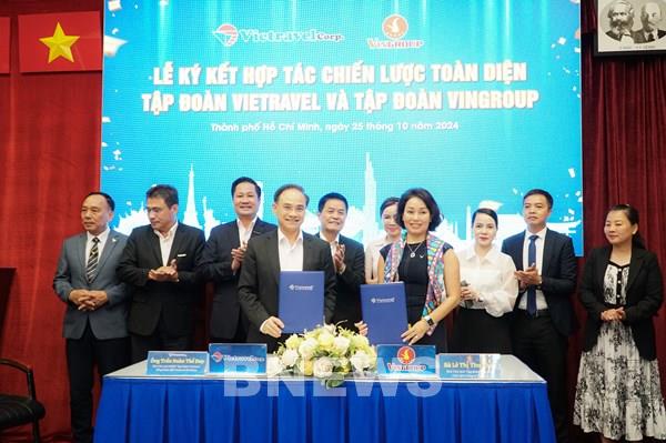 Vietravel Corp và Vingroup hợp tác thúc đẩy du lịch xanh – di chuyển xanh
