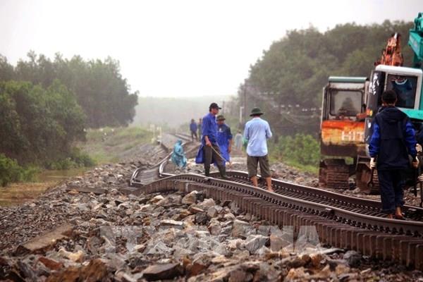 Dự báo thời tiết hôm nay 30/10: Nhiều tỉnh, thành có nguy cơ sạt lở đất