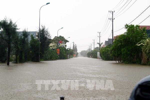 Từ 4-9/11, đỉnh lũ trên các sông ở Quảng Bình, Quảng Trị lên mức báo động 2-3