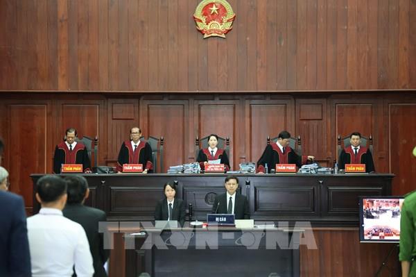 Xét xử phúc thẩm vụ án Vạn Thịnh Phát giai đoạn 1: Trương Mỹ Lan cùng 47 bị cáo hầu tòa