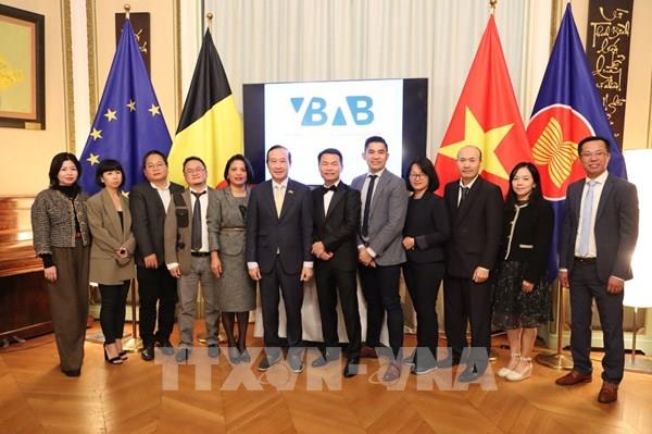 Ra mắt Hội Doanh nghiệp Việt Nam tại Bỉ