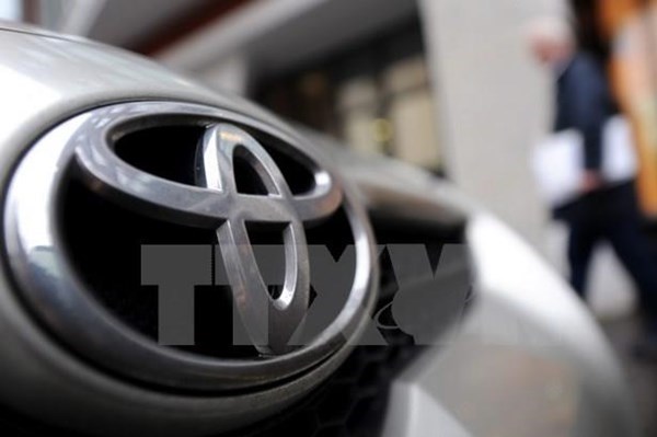 Toyota lần đầu tiên sẽ sản xuất xe điện chạy pin