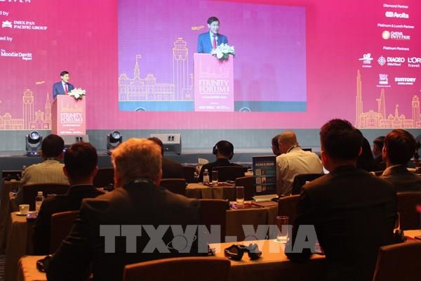 Cơ hội mở cửa thương mại bán lẻ hàng không Việt Nam